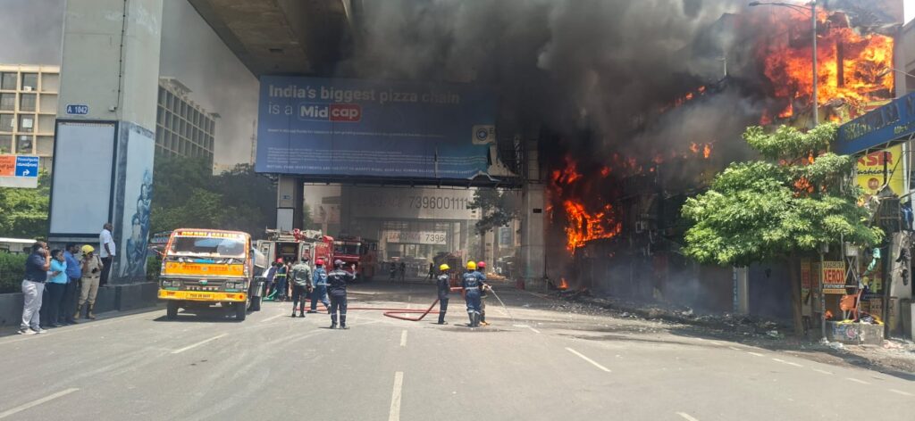 FIRE ACCIDENT Fire incident happen in ameerpet hyderabad